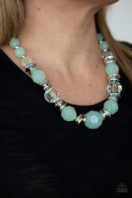 Necklace Dine and Dash - GREEN N462