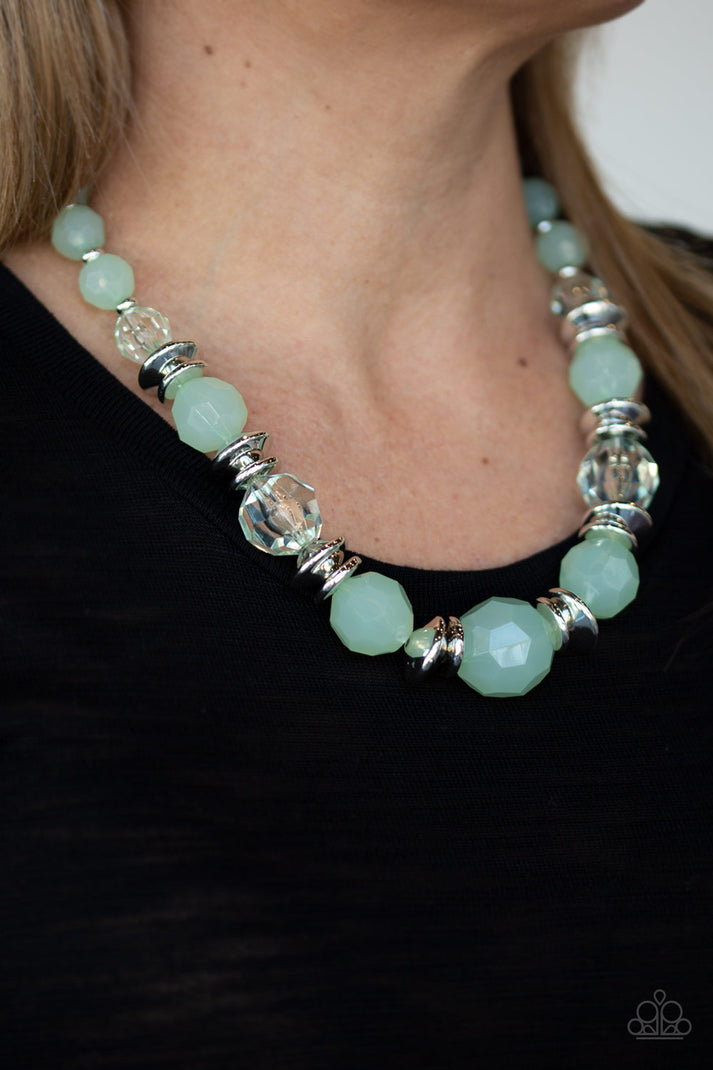 Necklace Dine and Dash - GREEN N462