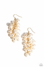 Load image into Gallery viewer, Earrings Pearl Posse - Gold E547