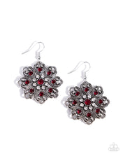 Load image into Gallery viewer, Earrings Garden of Love - Red E044