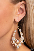 Load image into Gallery viewer, Earrings Majestic Masquerade - Gold E075