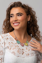 Load image into Gallery viewer, Necklace Playful Posies - Multi LOP N078