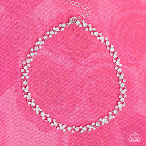 Necklace Classy Couture - White LOP N2395