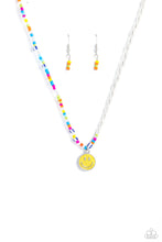 Load image into Gallery viewer, Necklaces Smiling Showdown - Yellow N2402