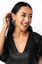Load image into Gallery viewer, Earrings Twinkling Tulip - Pink E445