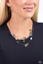 Load image into Gallery viewer, Necklaces Affectionate Array - Green