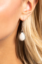 Load image into Gallery viewer, Necklaces Rustic Remix - White N340