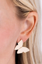 Load image into Gallery viewer, Earrings Butterfly Beholder - Gold E3013 POST