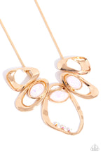Load image into Gallery viewer, Necklaces Gleaming Gala - Gold N034