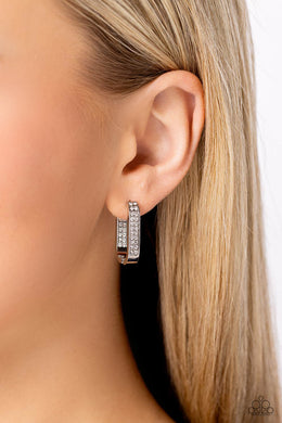 Earrings Sinuous Silhouettes - White Hinge