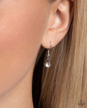 Load image into Gallery viewer, Necklaces Lunar Liaison - Black N097