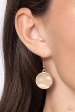 Load image into Gallery viewer, Necklaces Tassel Tenure - Gold