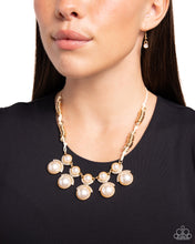 Load image into Gallery viewer, Necklaces Coil Charisma - Gold Pearl N2440