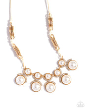 Load image into Gallery viewer, Necklaces Coil Charisma - Gold Pearl N2440