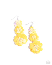 Load image into Gallery viewer, Earrings Beaded Bouquet - Yellow