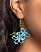 Load image into Gallery viewer, Earrings Beaded Blooms - Blue E374