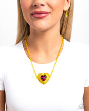 Load image into Gallery viewer, Necklaces Locket Leisure - Yellow VDAY N046