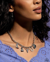Load image into Gallery viewer, Necklaces Cowboy Collection - White