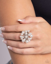 Load image into Gallery viewer, Embrace Bubbly Beau - White TRAY14 G39