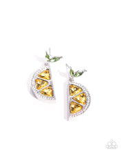 Load image into Gallery viewer, Earrings Lady Lemon - Yellow POST E3014