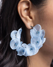 Load image into Gallery viewer, Earrings Petaled Pageant - Blue E389