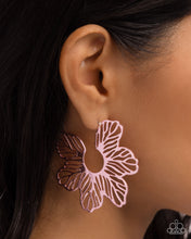 Load image into Gallery viewer, Earrings Floral Fame - Pink E2191