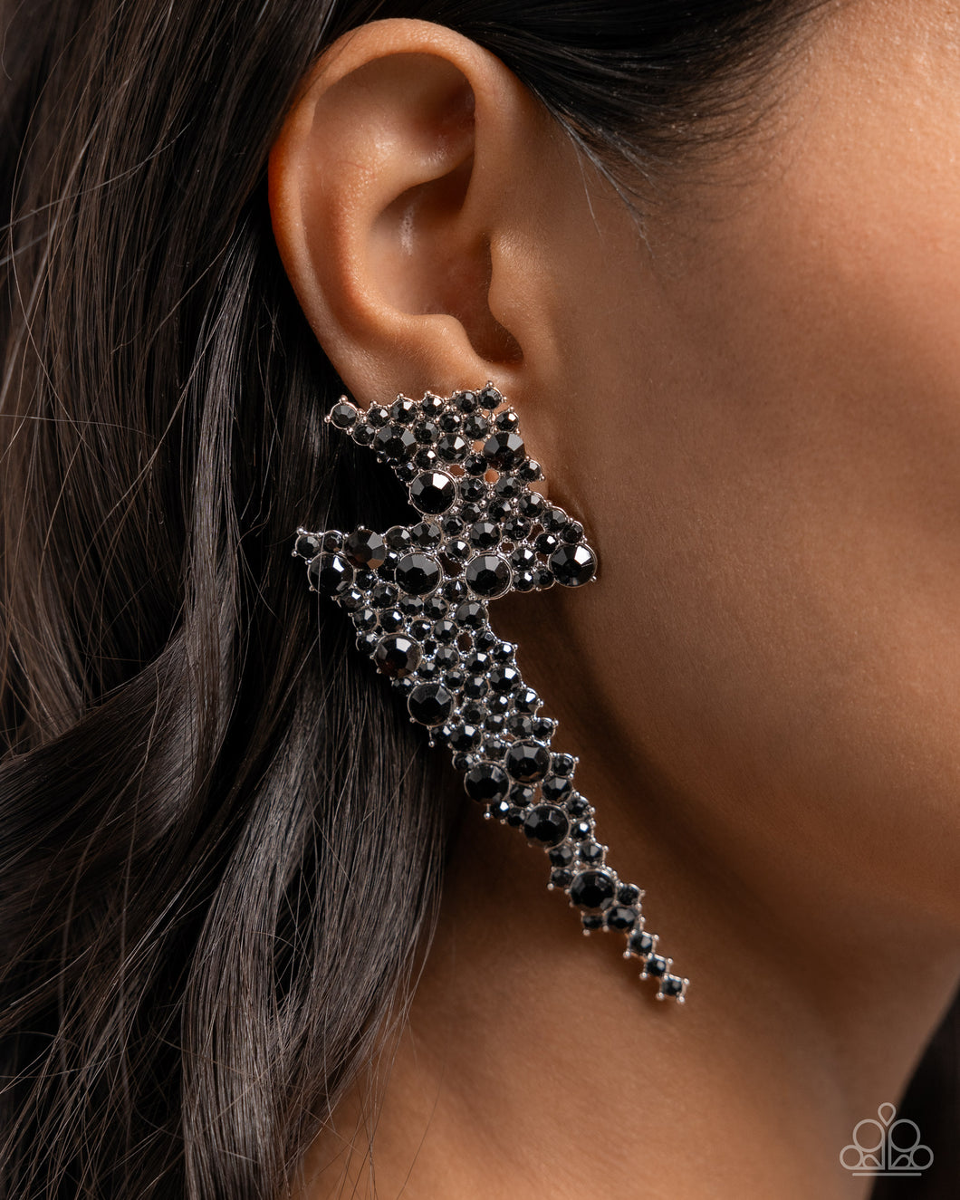 EARRINGS Electric Effulgence - Black E2143