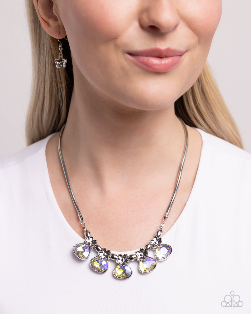 Necklaces Teardrop Tribute - Yellow N2444