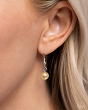 Load image into Gallery viewer, Necklaces Bejeweled Bravado - Yellow N114