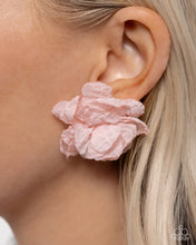 Load image into Gallery viewer, Earrings Tulle Twist - Pink E382