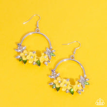 Load image into Gallery viewer, Earrings Fairy Freestyle - Yellow E2327