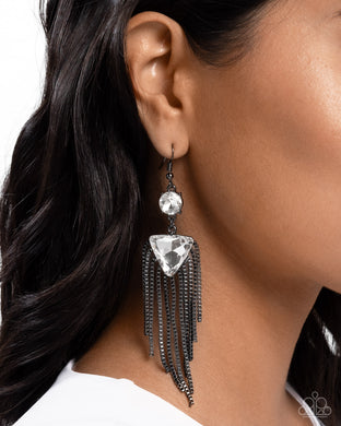 Earrings Maven Musings - Black E334