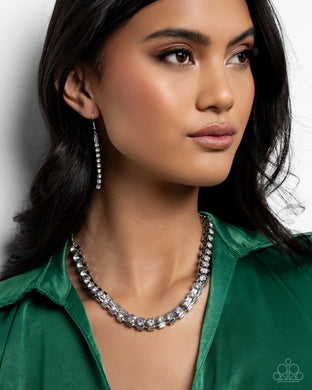 Necklaces Linked Lady - White N2153
