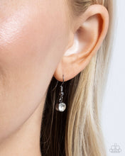 Load image into Gallery viewer, Necklace Linked Leader - Black