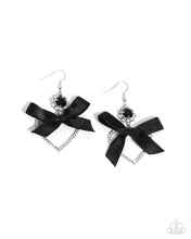 Load image into Gallery viewer, Earrings Kawaii Keepsake - Black