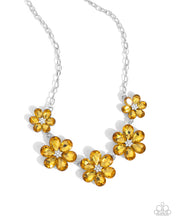 Load image into Gallery viewer, Necklaces Whimsical Way - Yellow N2135
