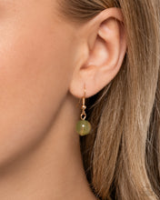 Load image into Gallery viewer, Necklaces Sideways Shimmer - Green N175