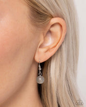 Load image into Gallery viewer, Necklaces Sideways Shimmer - Silver N175