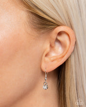 Load image into Gallery viewer, Necklaces Painted Paladin - Black N112