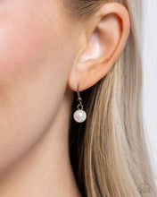 Load image into Gallery viewer, Necklaces Fresh Facets - Brass Pearl N2303