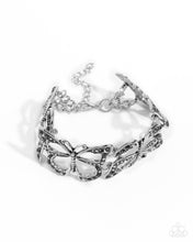 Load image into Gallery viewer, Bracelets Butterfly Business - Silver B2339