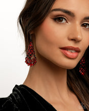 Load image into Gallery viewer, Earrings Opera Stage - Red E431