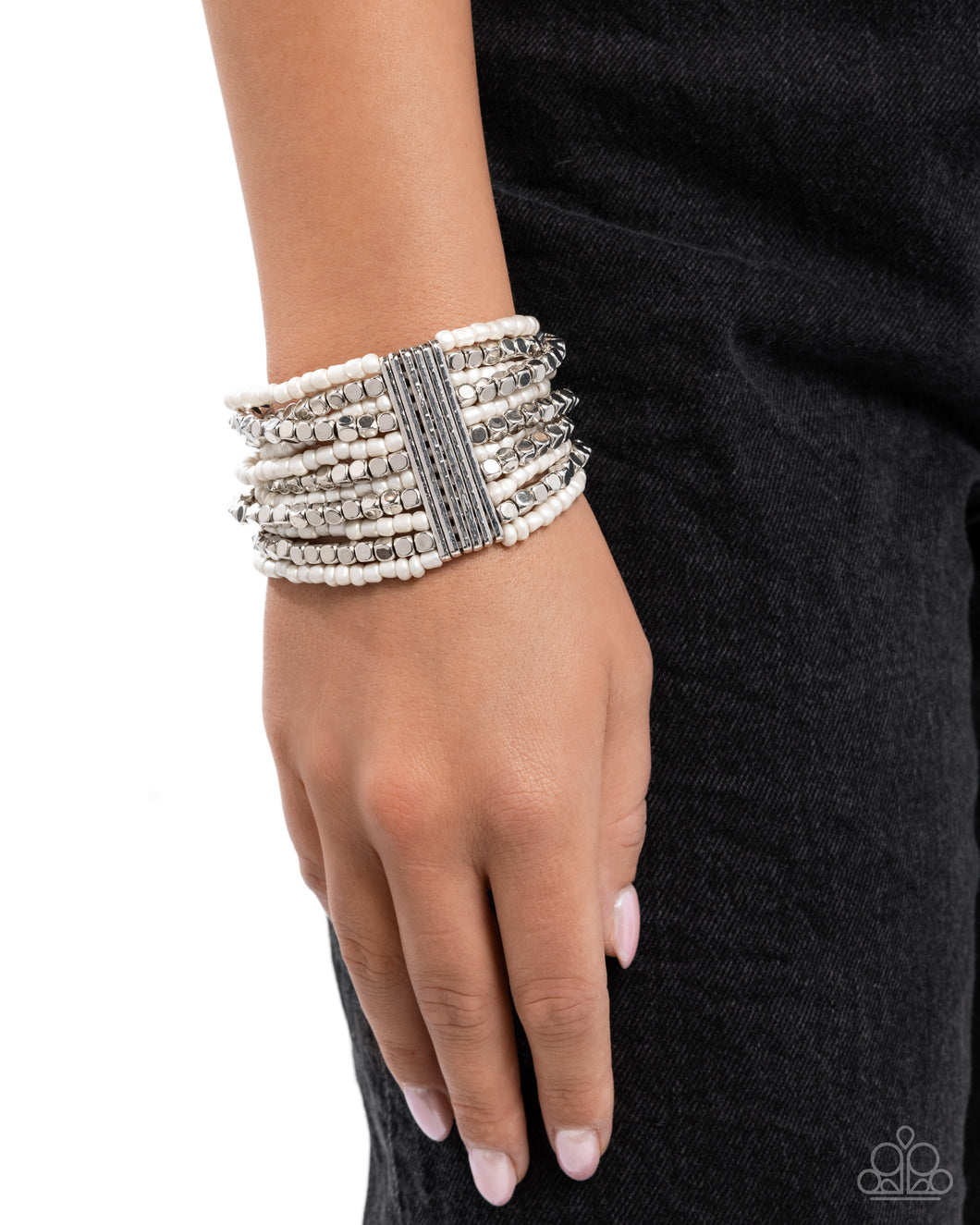 Bracelets Spirited Stack - White B278