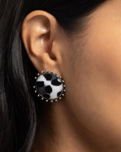 Load image into Gallery viewer, Earrings Cowhide Couture - Black WS502