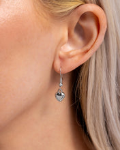 Load image into Gallery viewer, Necklaces Hey Lover - Silver N2264