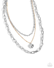 Load image into Gallery viewer, Necklaces Passionate Place - Silver N2463