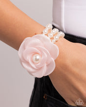 Load image into Gallery viewer, Bracelets Feminine Mystique - Pink Pearl B2336