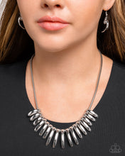 Load image into Gallery viewer, Necklaces Chasing Chic - Silver N045