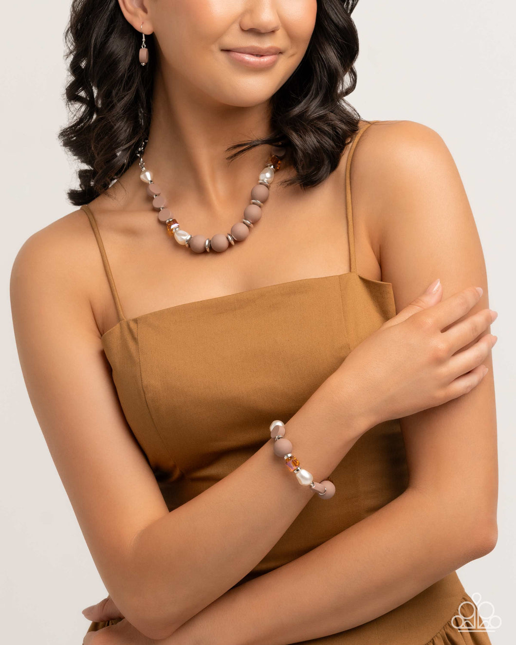 Necklaces And Just Like That... - Brown SET63