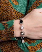 Load image into Gallery viewer, Necklace Dumbfounding Decadence - Black SET